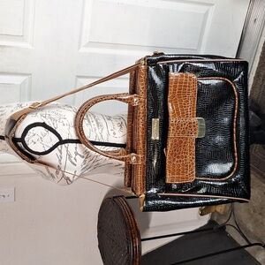 Samantha Brown Black and Brown Travel Bag